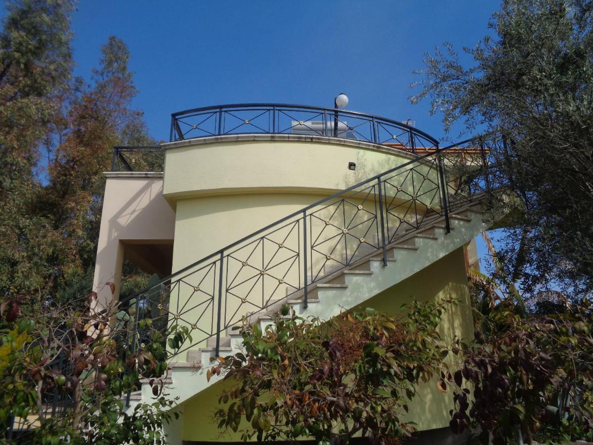 Maison d'hôtes Il Casale Le Tre Volte à Solfara Mare Extérieur photo