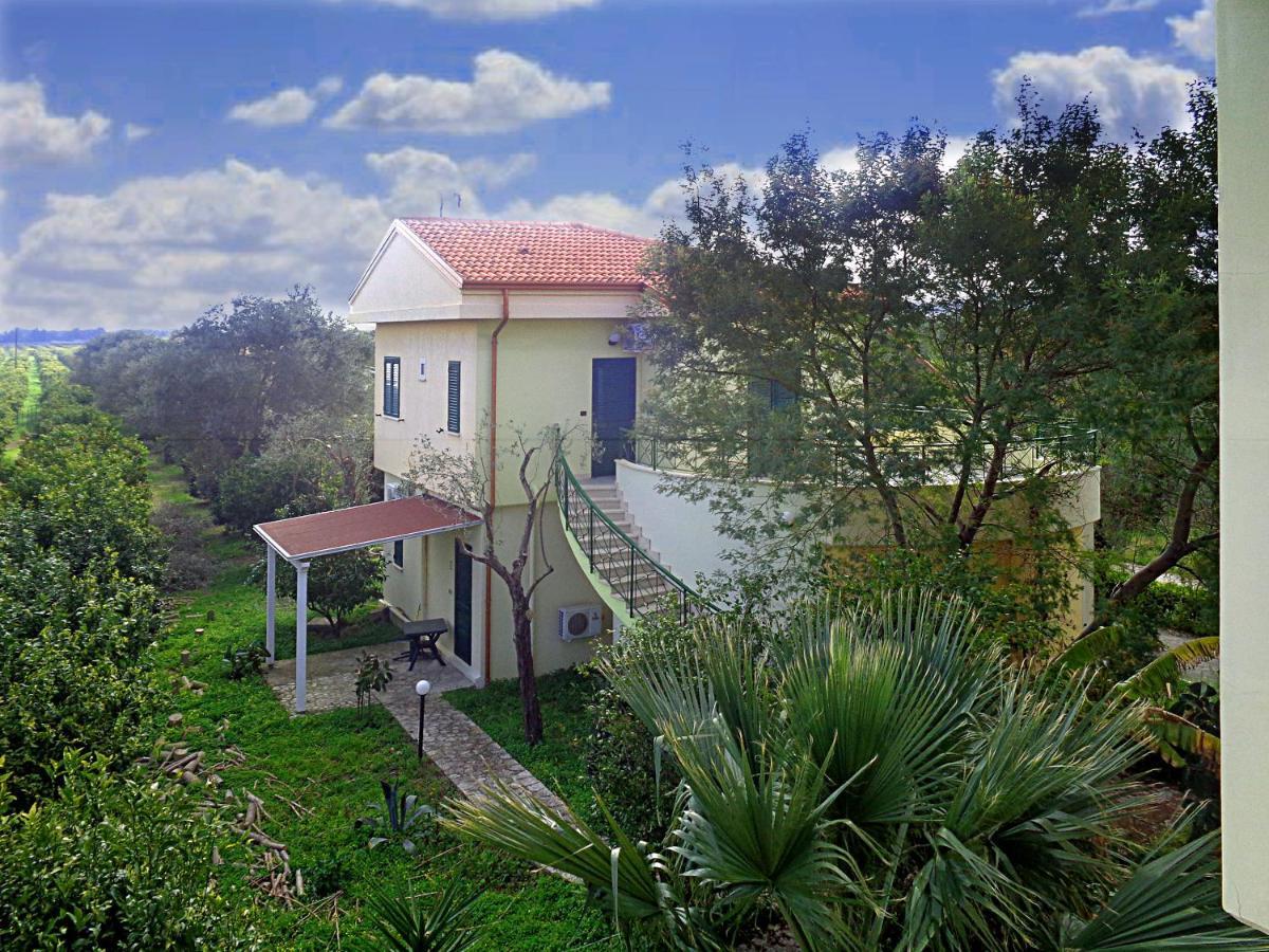 Maison d'hôtes Il Casale Le Tre Volte à Solfara Mare Extérieur photo