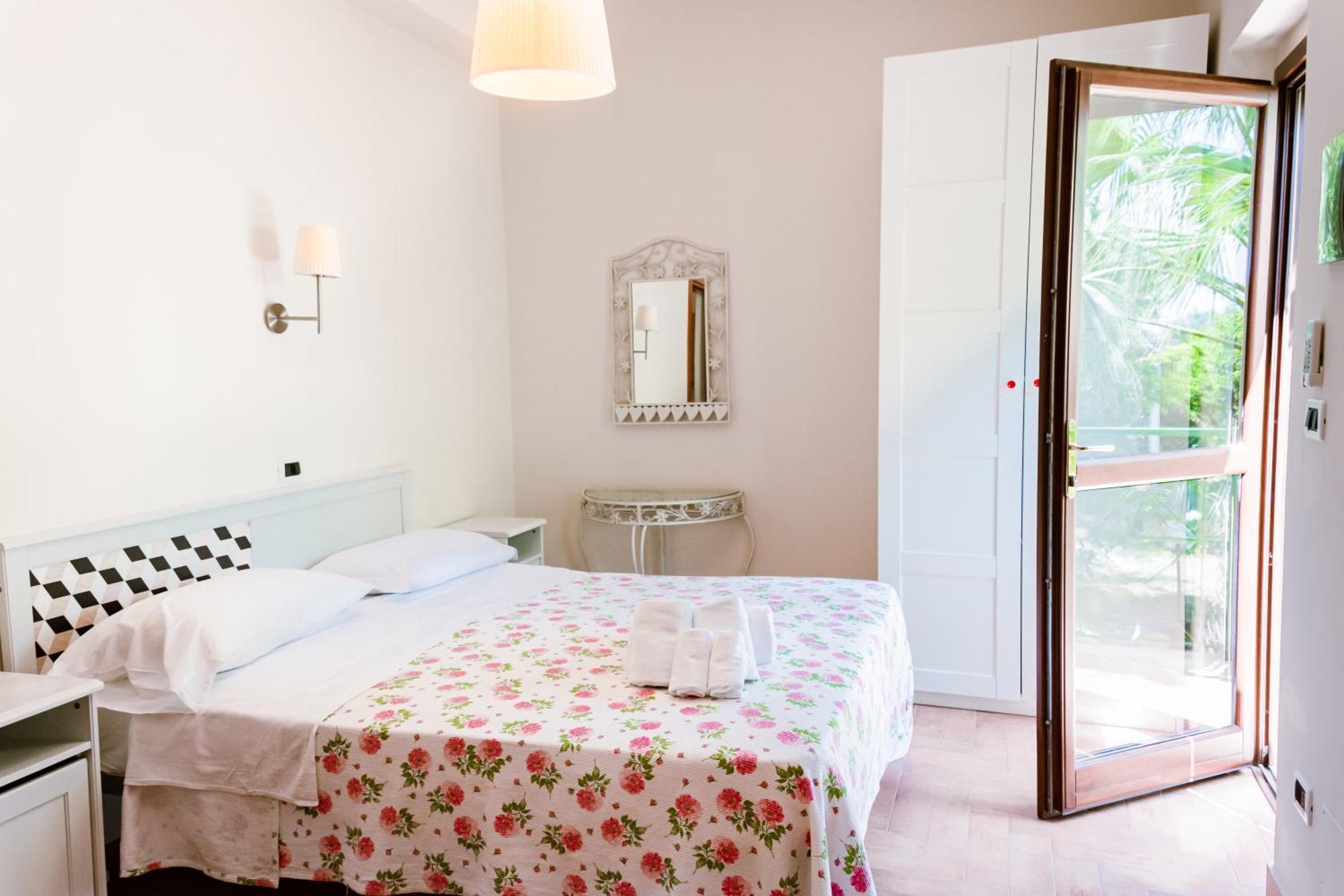 Maison d'hôtes Il Casale Le Tre Volte à Solfara Mare Chambre photo