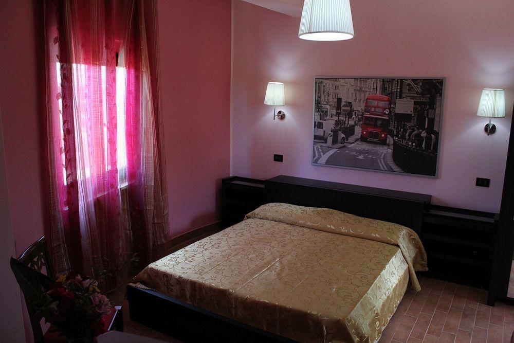 Maison d'hôtes Il Casale Le Tre Volte à Solfara Mare Extérieur photo