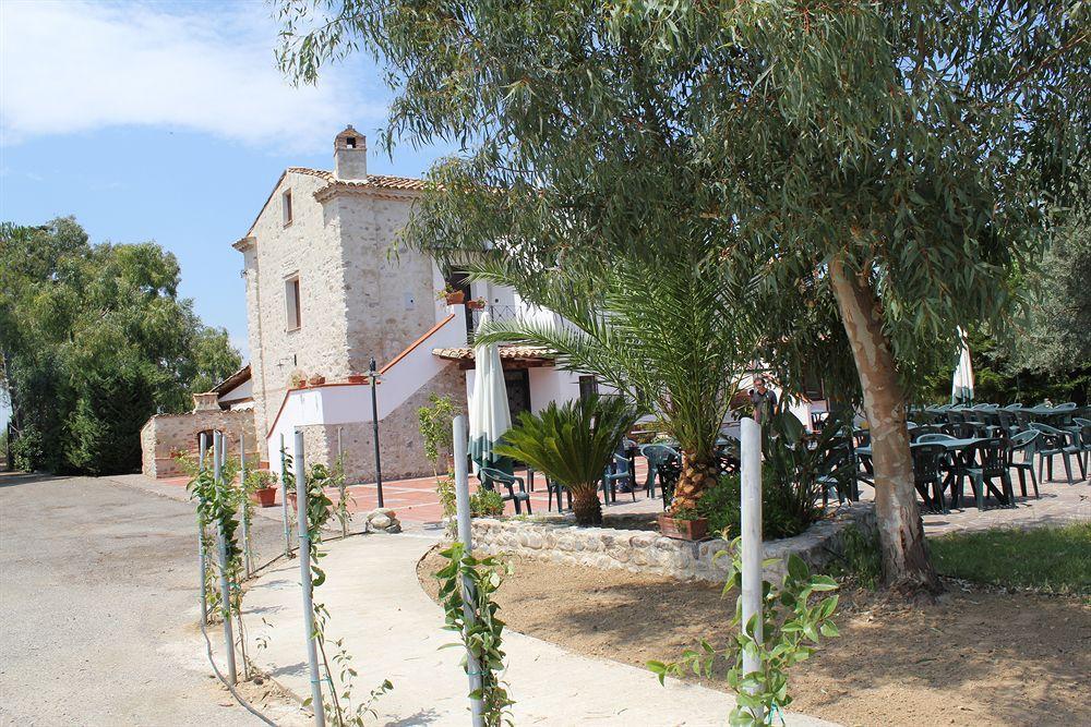 Maison d'hôtes Il Casale Le Tre Volte à Solfara Mare Extérieur photo